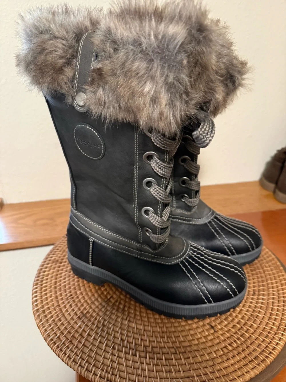 London Fog Black‎ Faux-Fur Trim Lace-Up Winter Boots